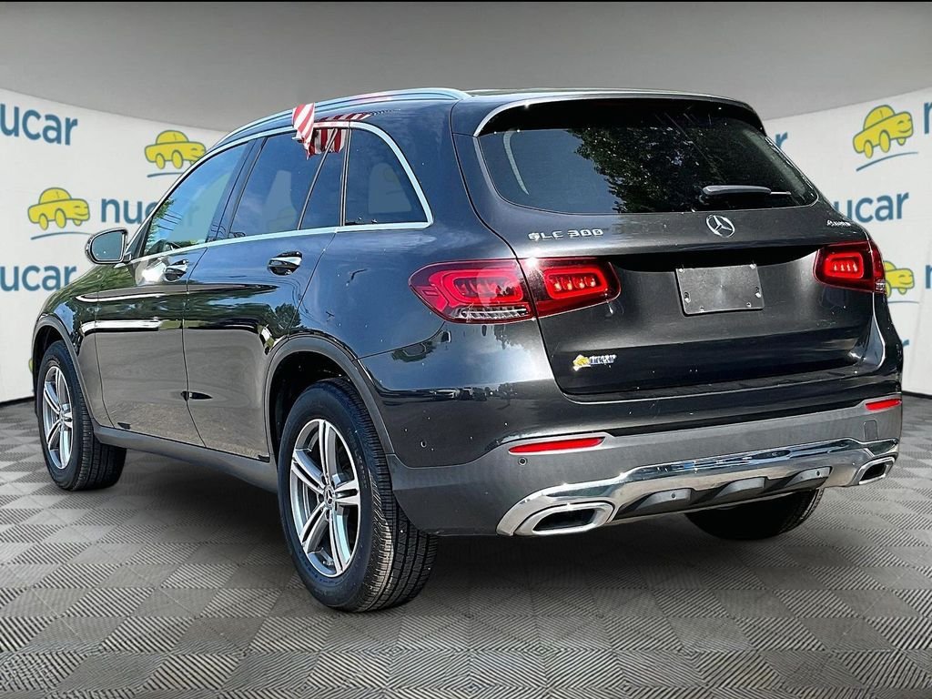 Used 2021 Mercedes-Benz GLC 300 4MATIC image 4