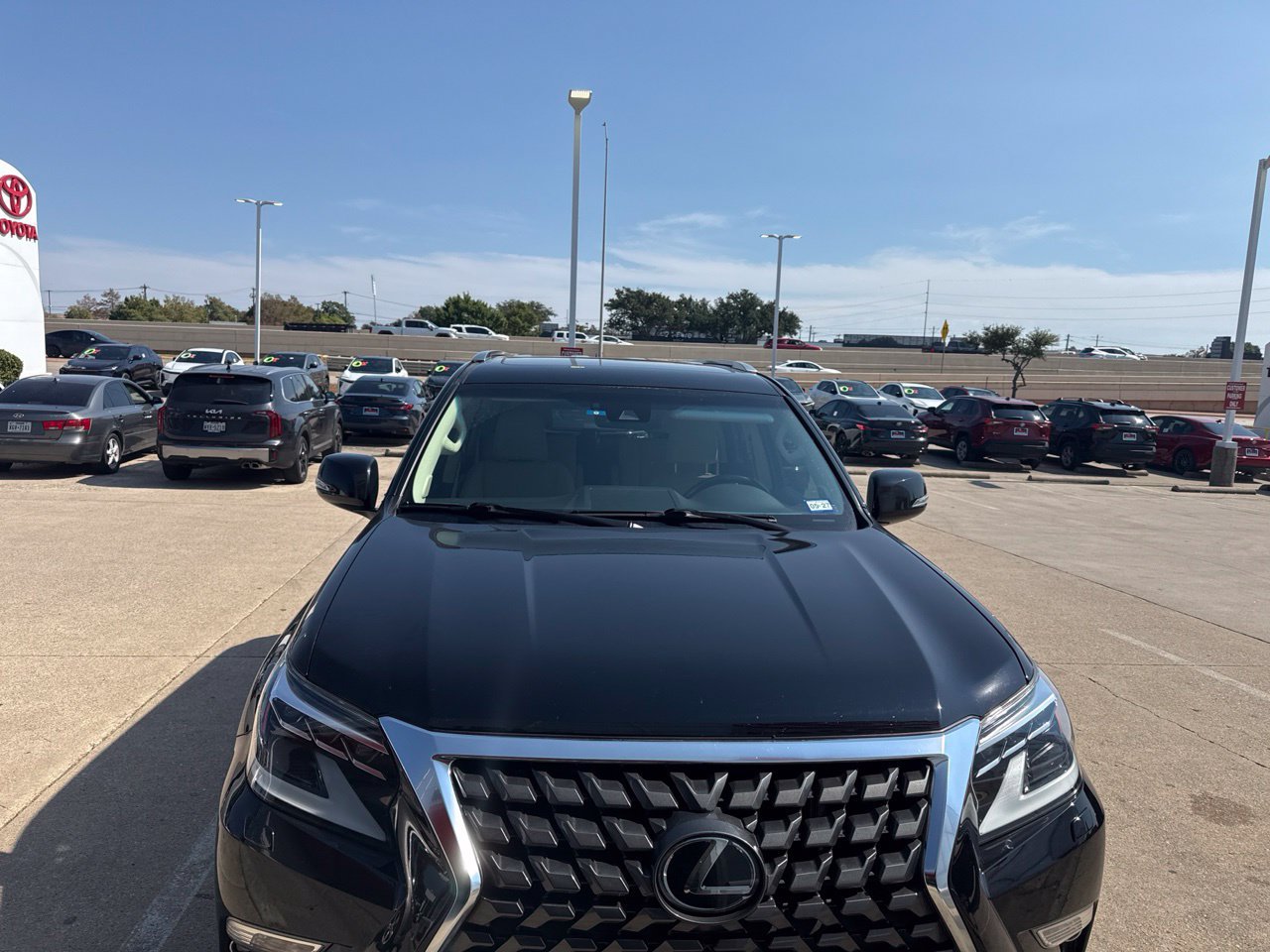 Used 2020 Lexus GX 460 Premium AWD/4WD image 2