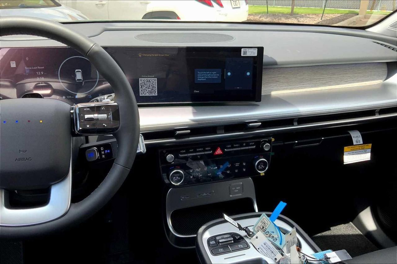New 2026 Hyundai Ioniq 9 SEL image 6