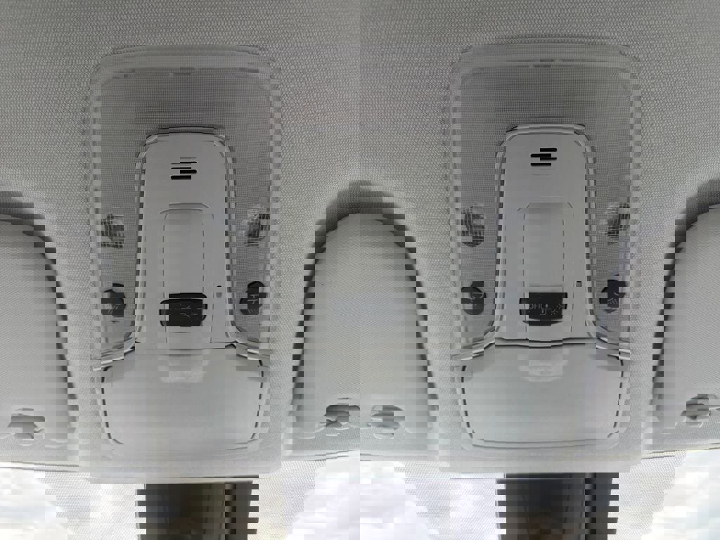 Used 2016 Toyota Prius Three Touring FWD image 27