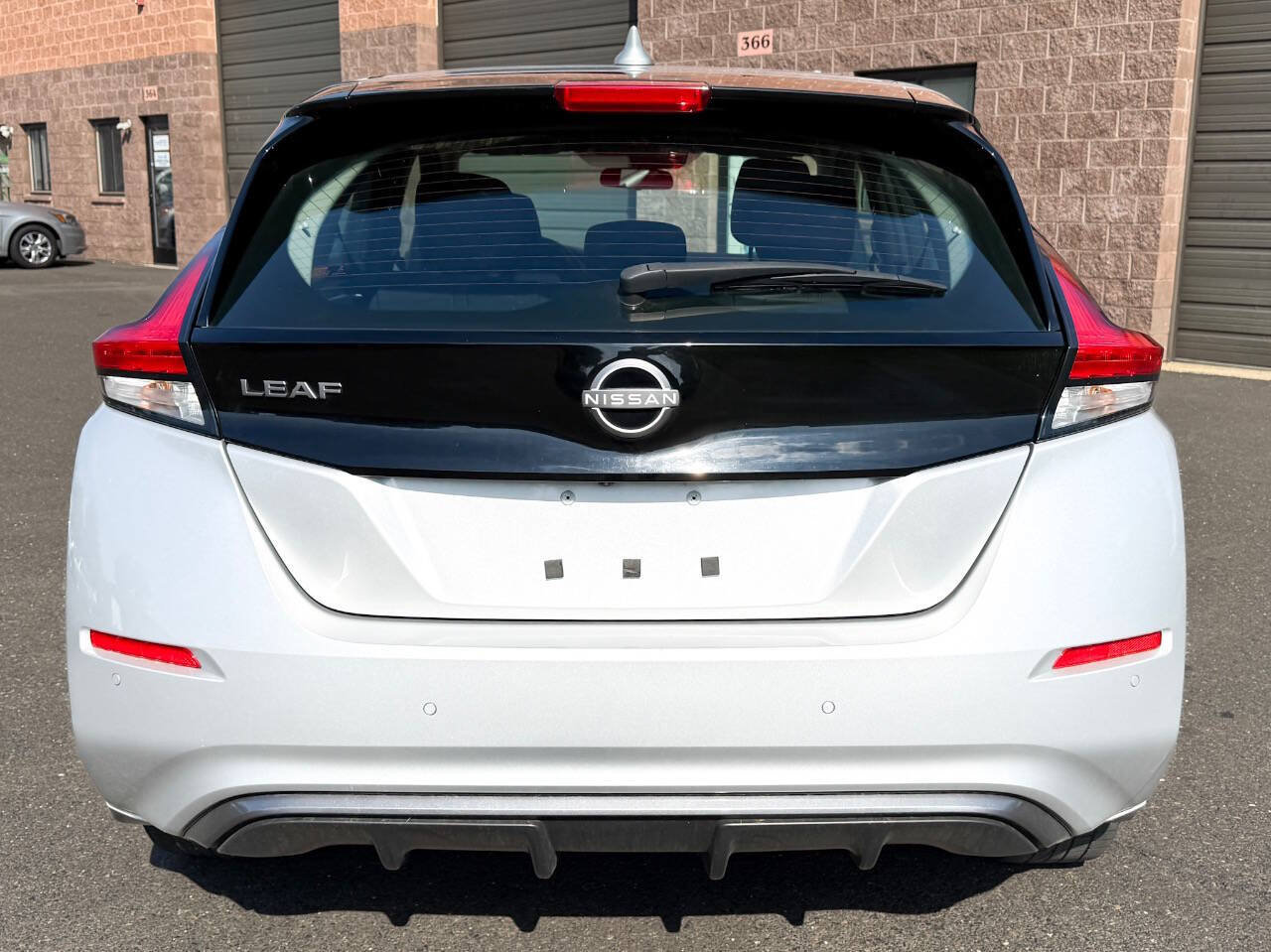 Used 2023 Nissan Leaf S FWD image 7