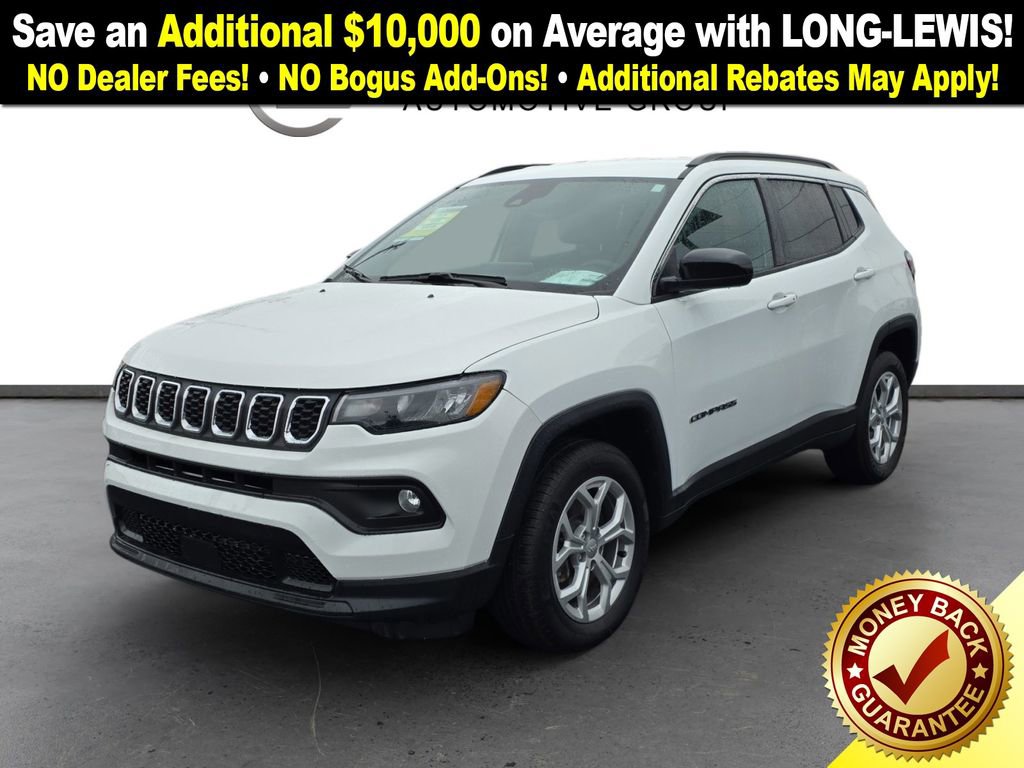 Used 2024 Jeep Compass Latitude image 1