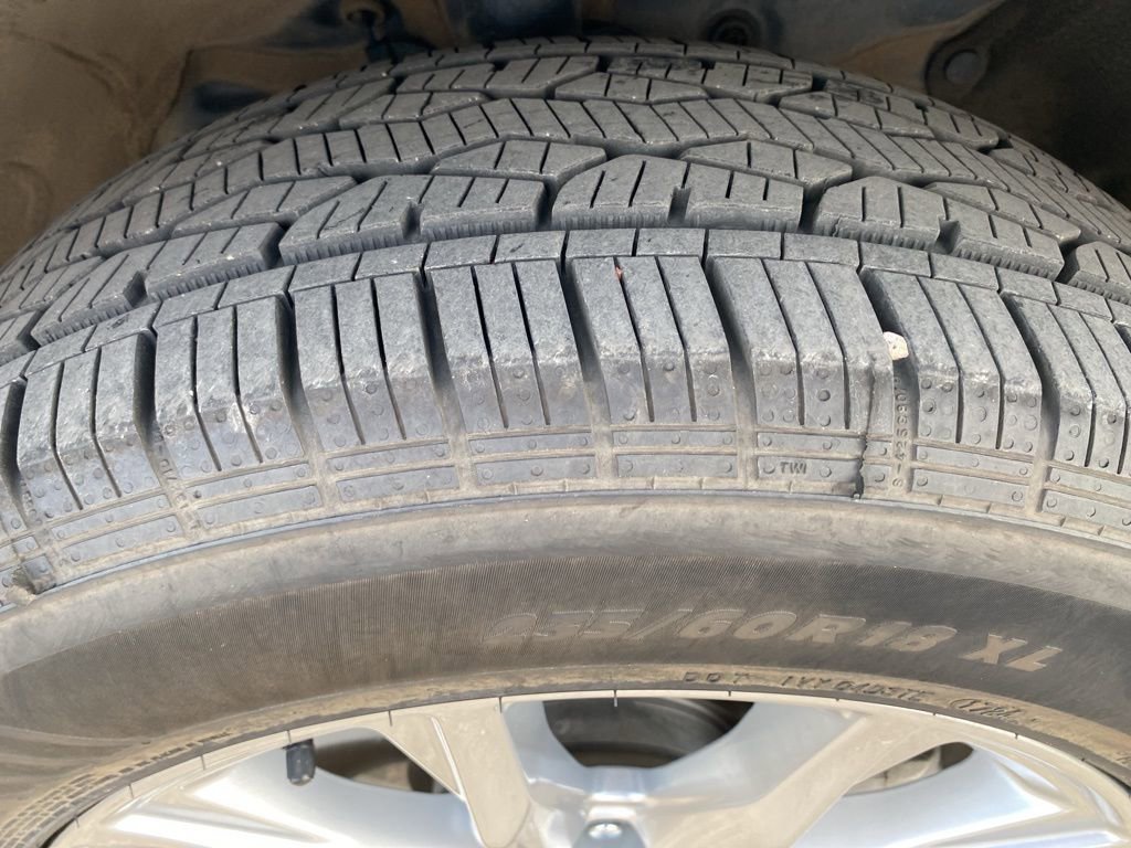 Used 2024 Honda CR-V EX image 9