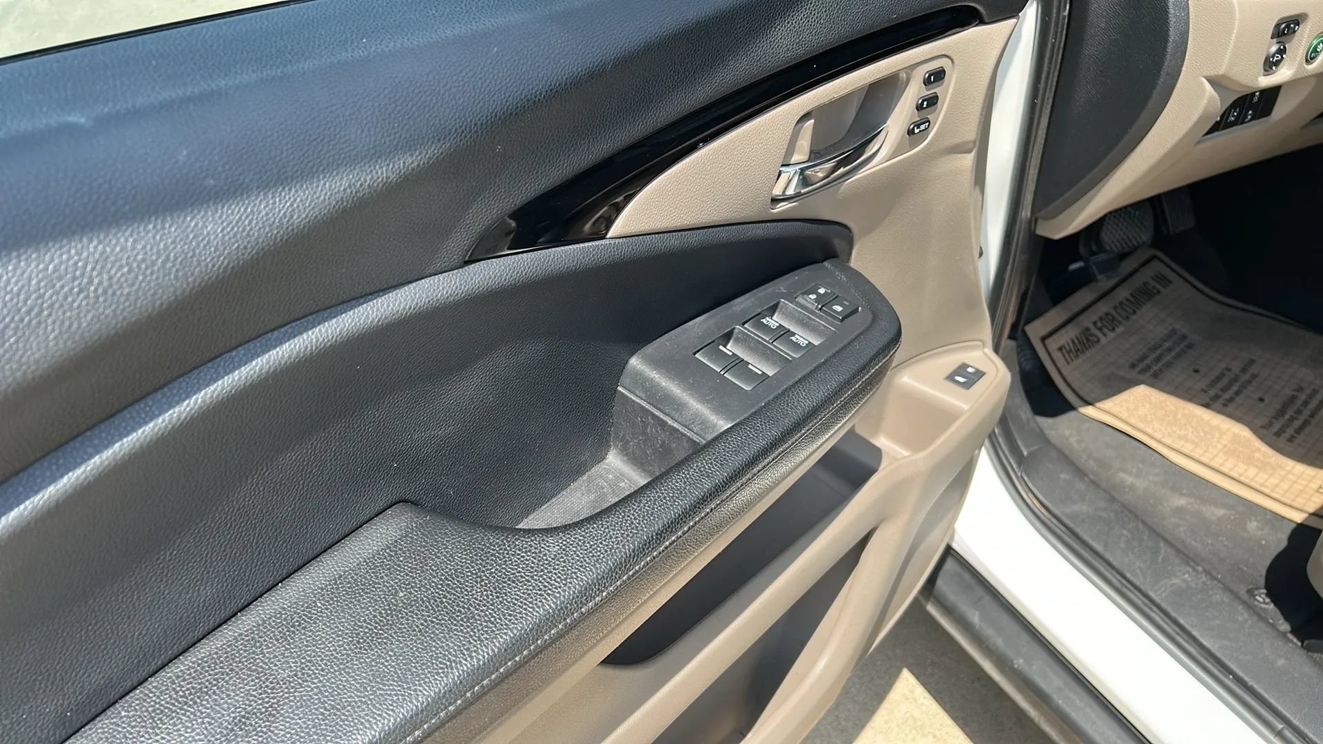 Used 2018 Honda Pilot Touring image 15