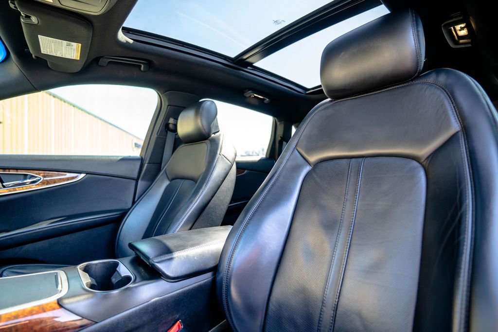 Used 2018 Lincoln MKX Reserve w/ Driver Assistance Package image 6
