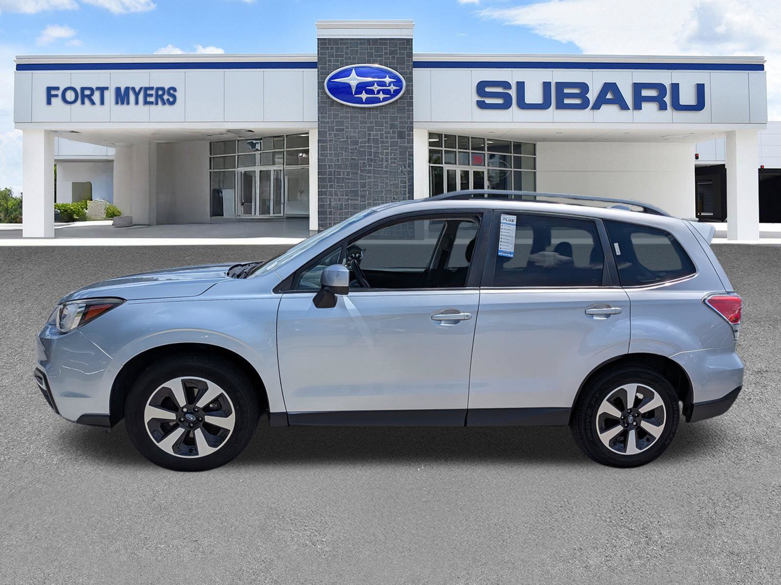 Used 2017 Subaru Forester 2.5i Premium w/ All-Weather Package AWD/4WD image 7