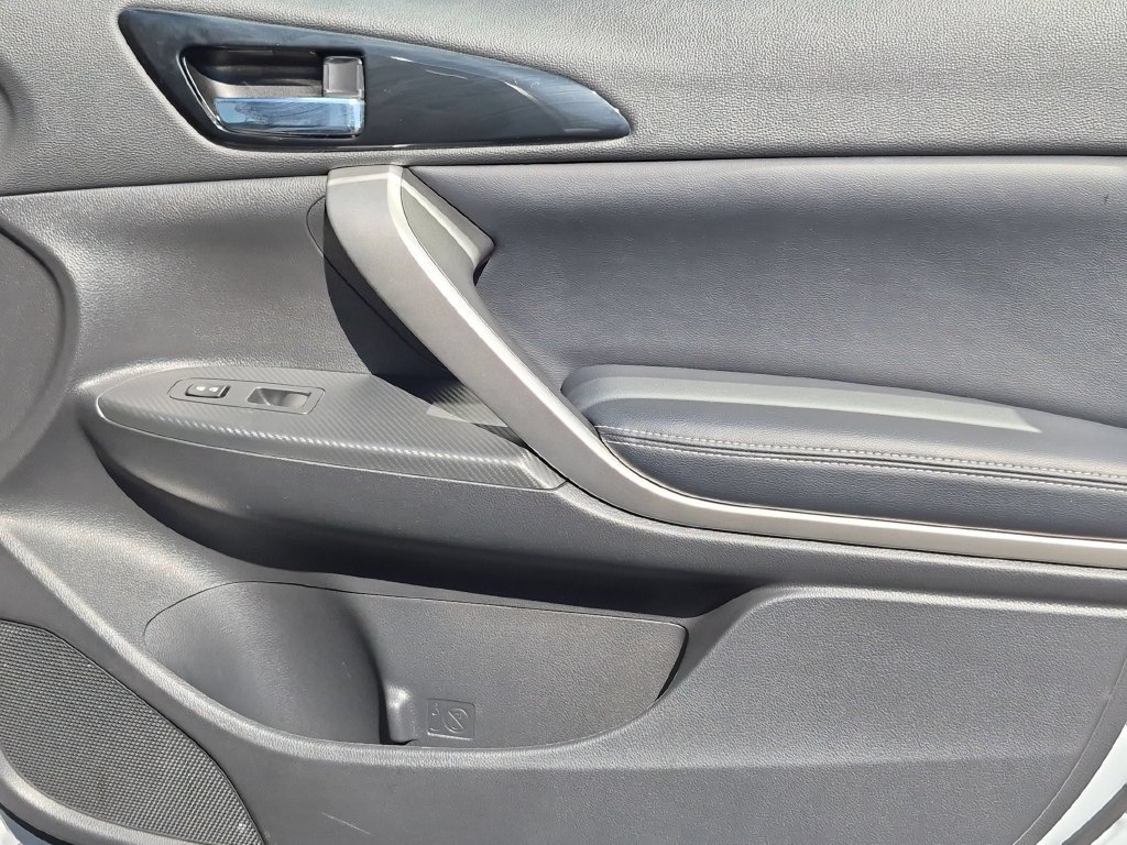 Used 2025 Mitsubishi Eclipse Cross SE AWD/4WD image 33