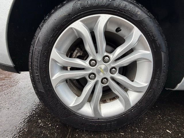 Used 2019 Chevrolet Cruze LS w/ LS Convenience Package image 11