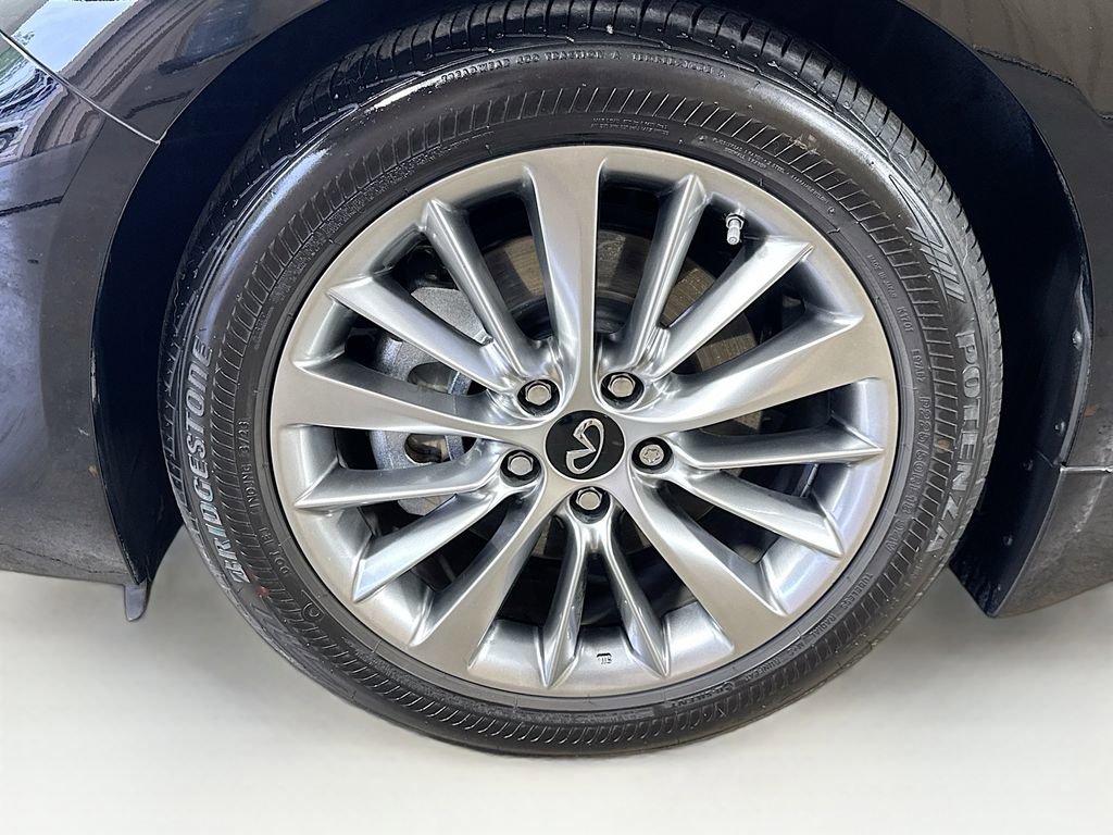 Certified 2024 INFINITI Q50 Luxe w/ Cargo Package AWD/4WD image 41
