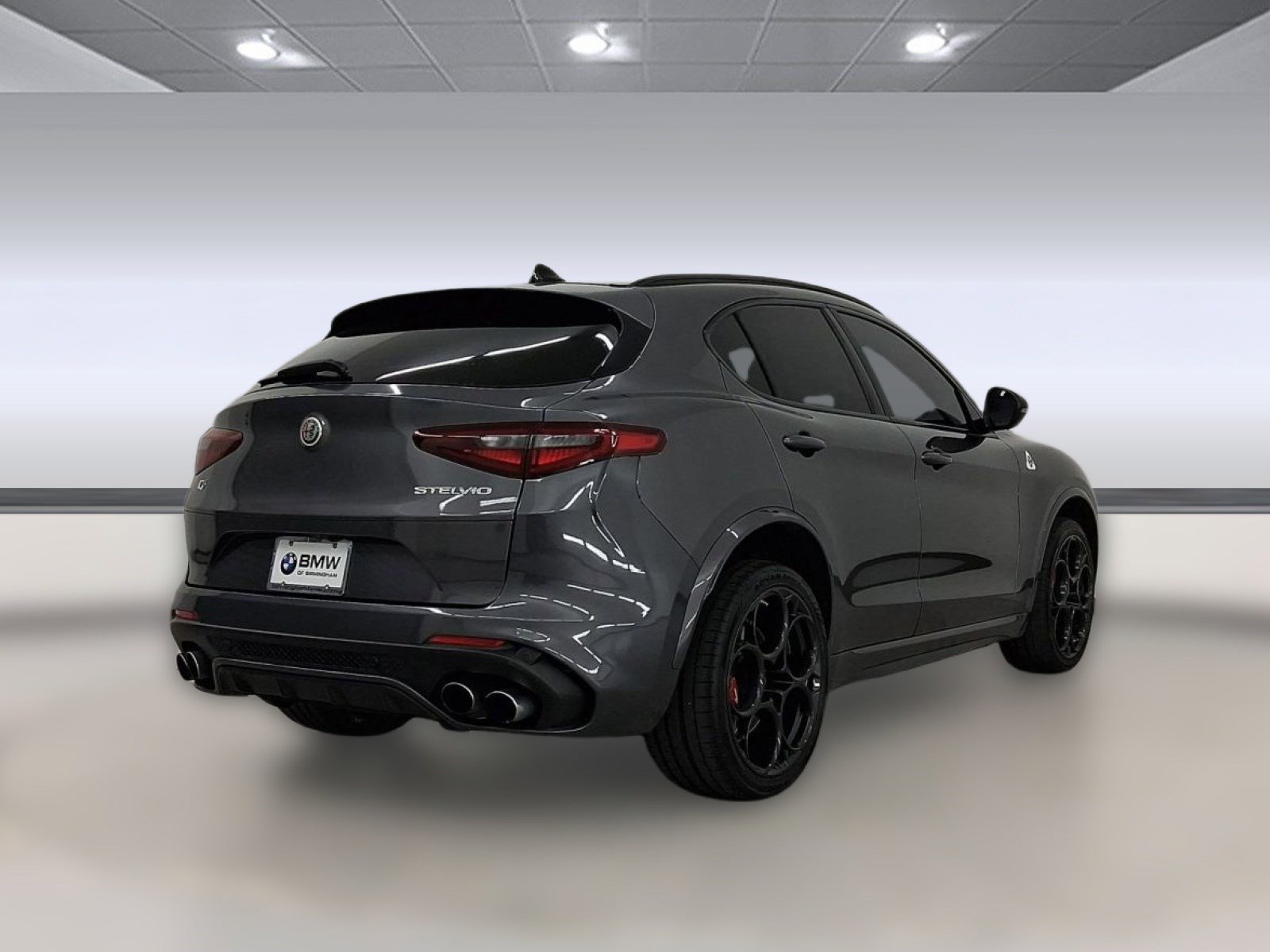 Used 2023 Alfa Romeo Stelvio Quadrifoglio w/ Active Assist Plus Package image 9