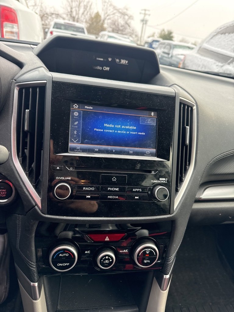 Used 2020 Subaru Forester Premium image 21