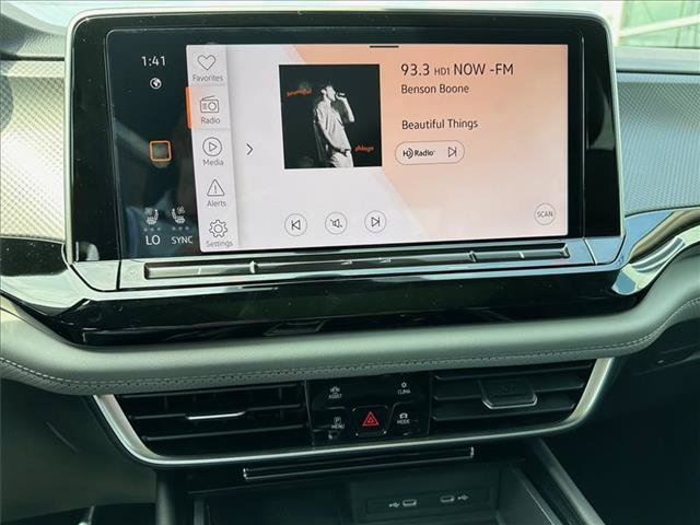 New 2024 Volkswagen Atlas Peak Edition SEL AWD/4WD image 15