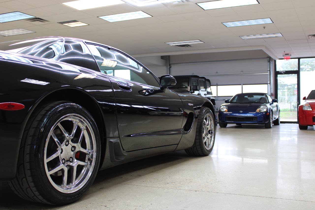 Used 2003 Chevrolet Corvette Z06 w/ Memory Package, 3 Drivers RWD image 26