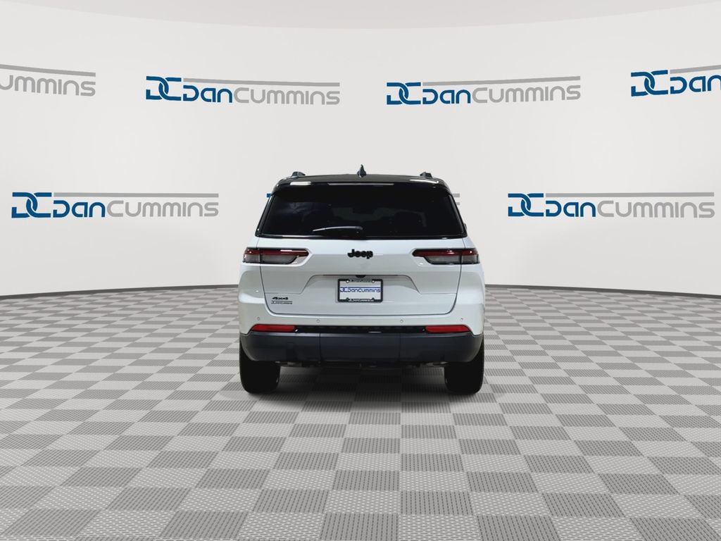 Used 2025 Jeep Grand Cherokee L Limited w/ Trailer Tow Package image 7