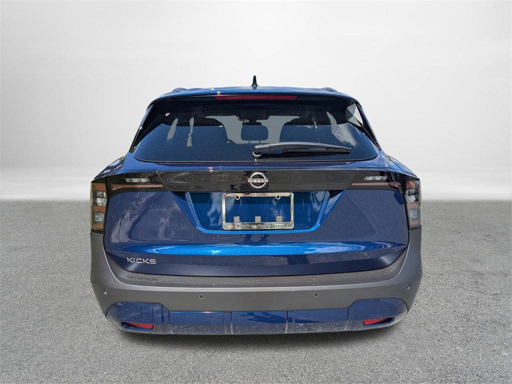 New 2026 Nissan Kicks SV image 4