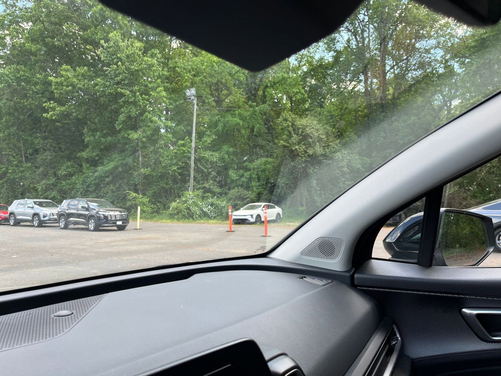 Used 2025 Kia Sportage LX FWD image 34