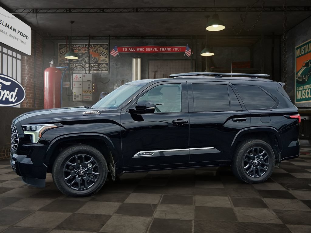 Used 2025 Toyota Sequoia Platinum AWD/4WD image 3