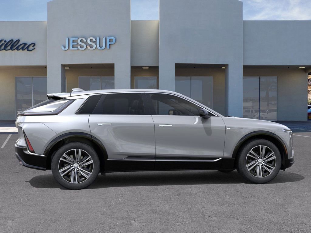 New 2026 Cadillac Lyriq Premium Luxury image 5