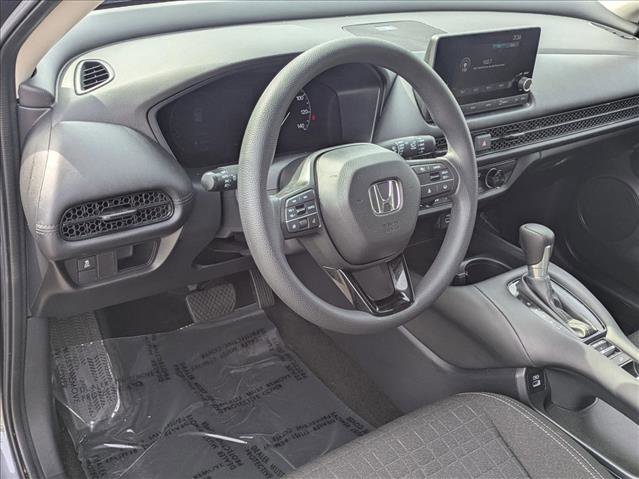 Used 2023 Honda HR-V LX image 10