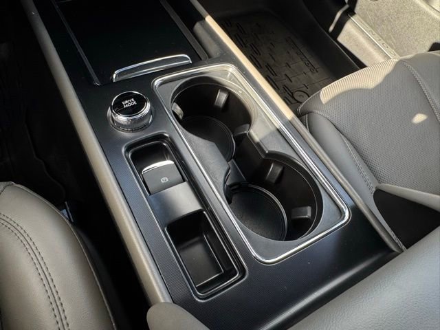 Used 2023 Lincoln Corsair AWD w/ Equipment Group 101A image 19