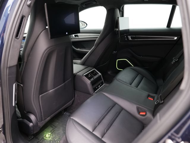 Certified 2023 Porsche Panamera GTS AWD/4WD image 30