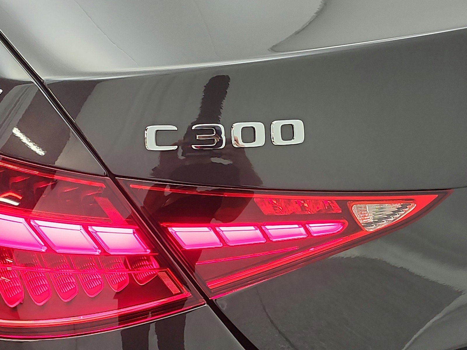 Used 2023 Mercedes-Benz C 300 Sedan image 38