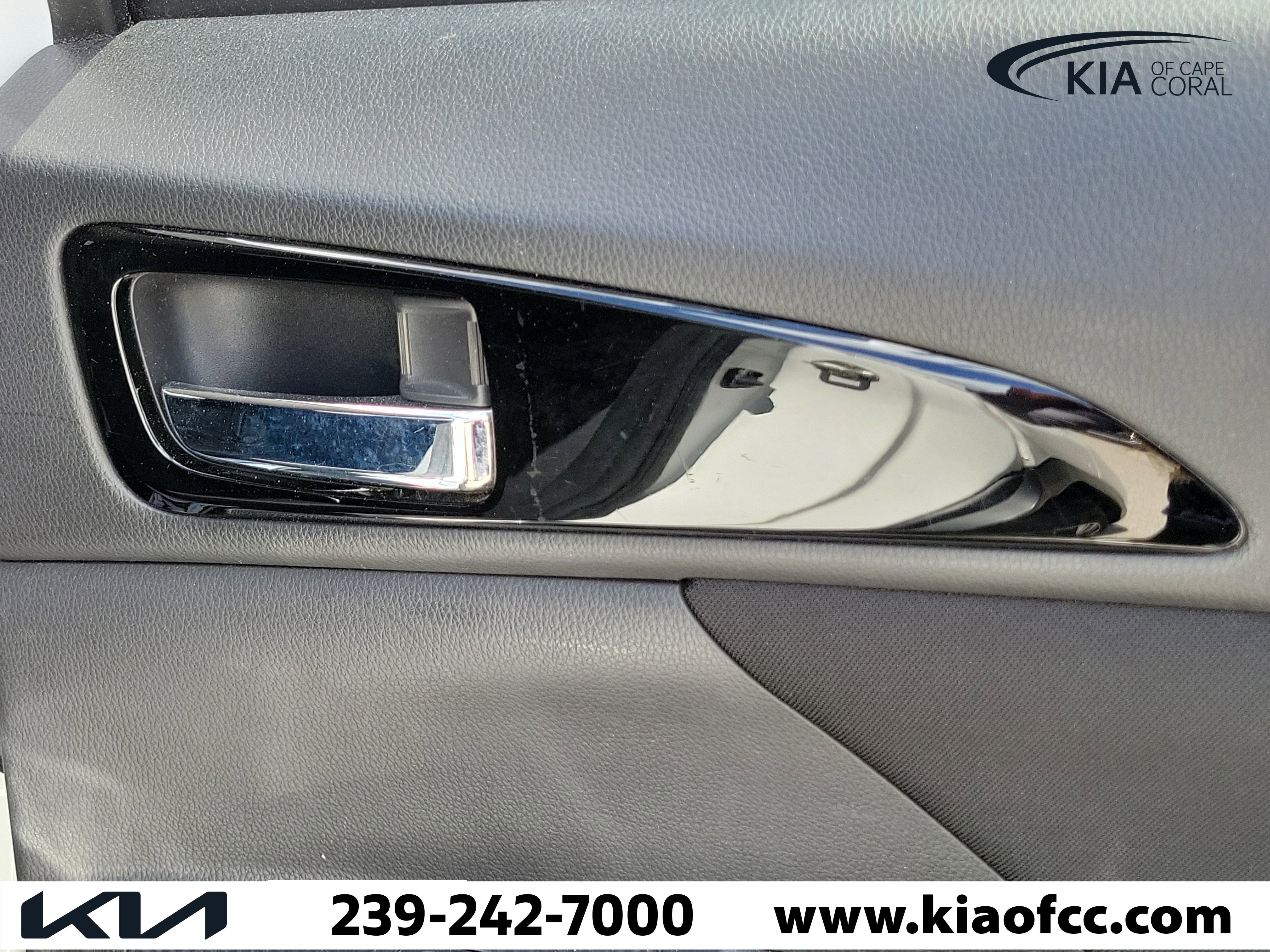 Used 2018 Mitsubishi Eclipse Cross SE image 22