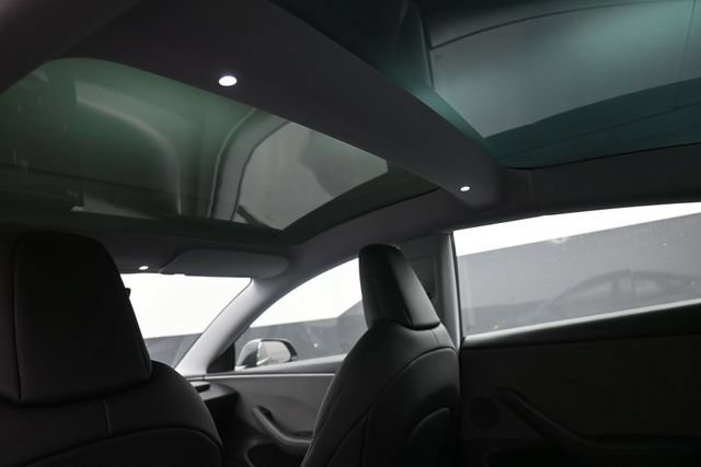 Used 2025 Tesla Model 3 RWD image 25