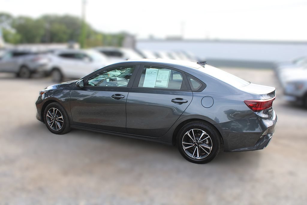 Used 2024 Kia Forte LXS FWD image 12