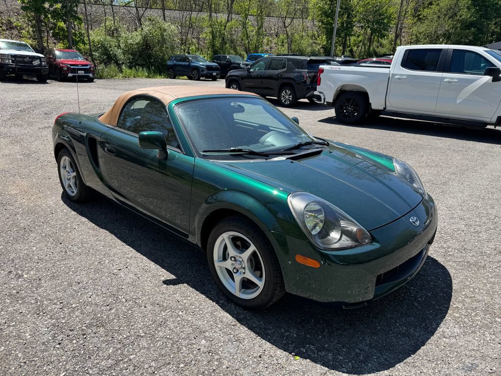 Used 2002 Toyota MR2 w/ Leather Pkg RWD image 1