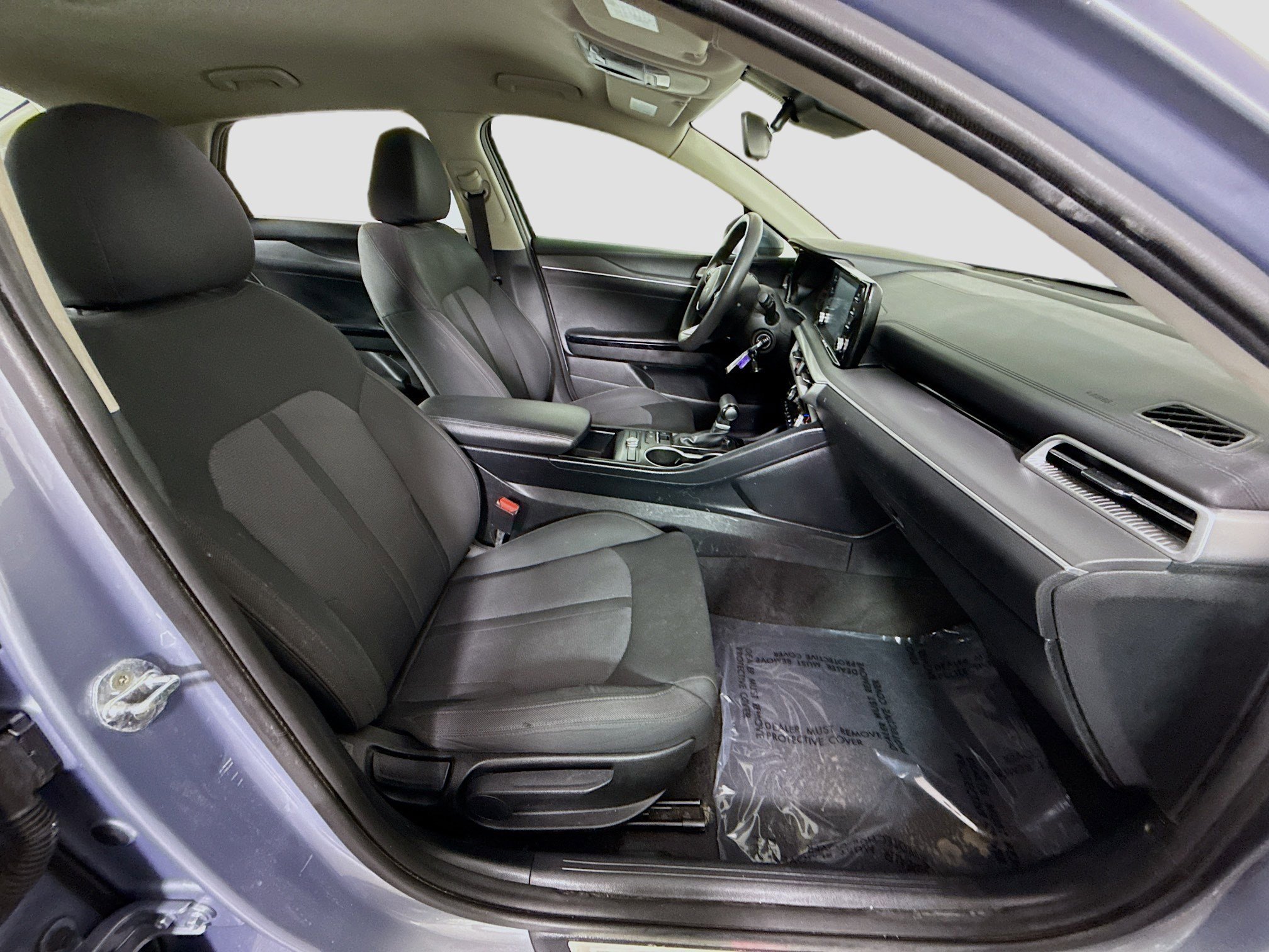 Used 2022 Kia K5 LX image 28