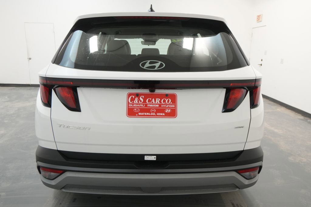 New 2026 Hyundai Tucson SE image 7