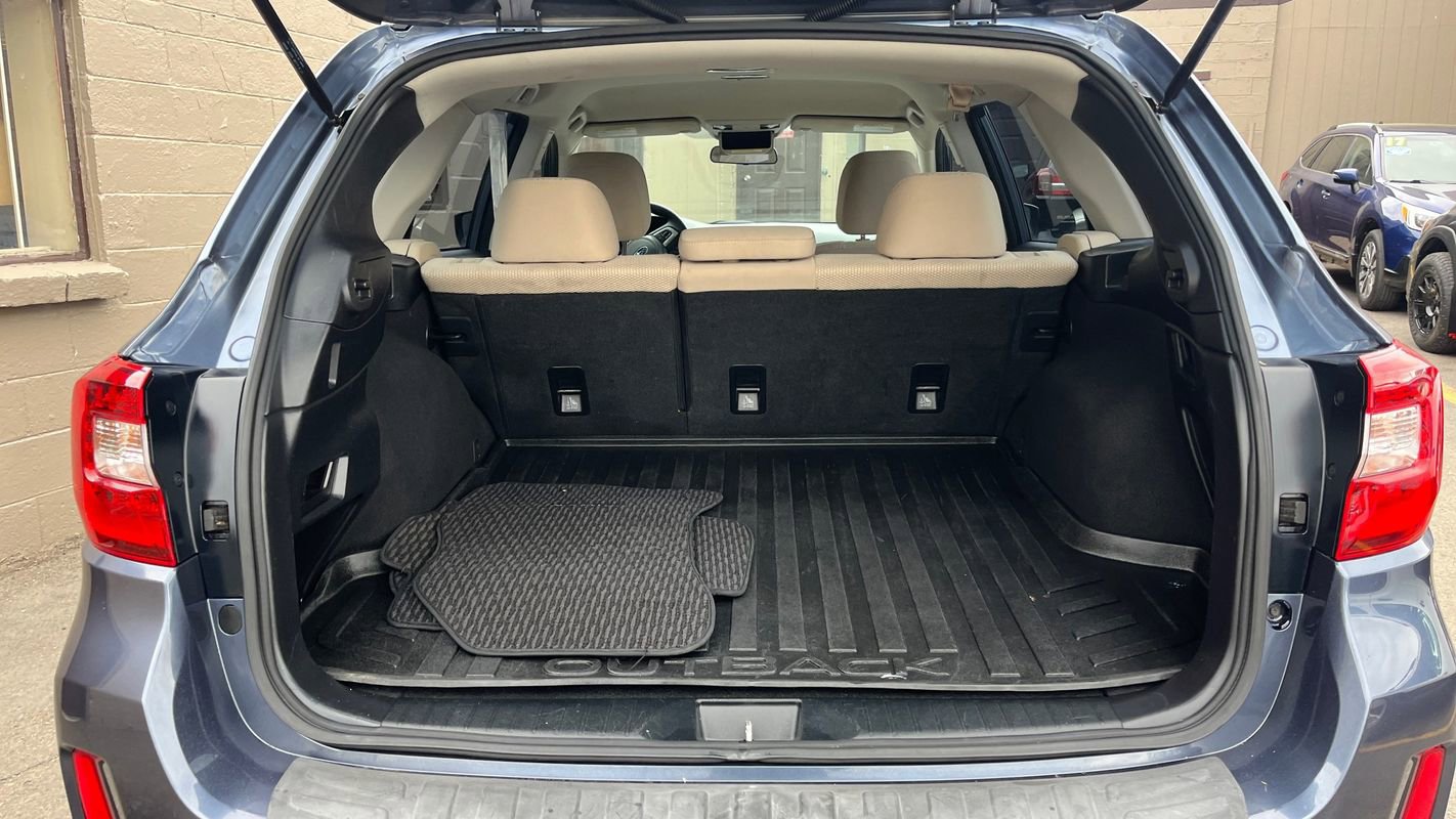 Used 2017 Subaru Outback 2.5i AWD/4WD image 19