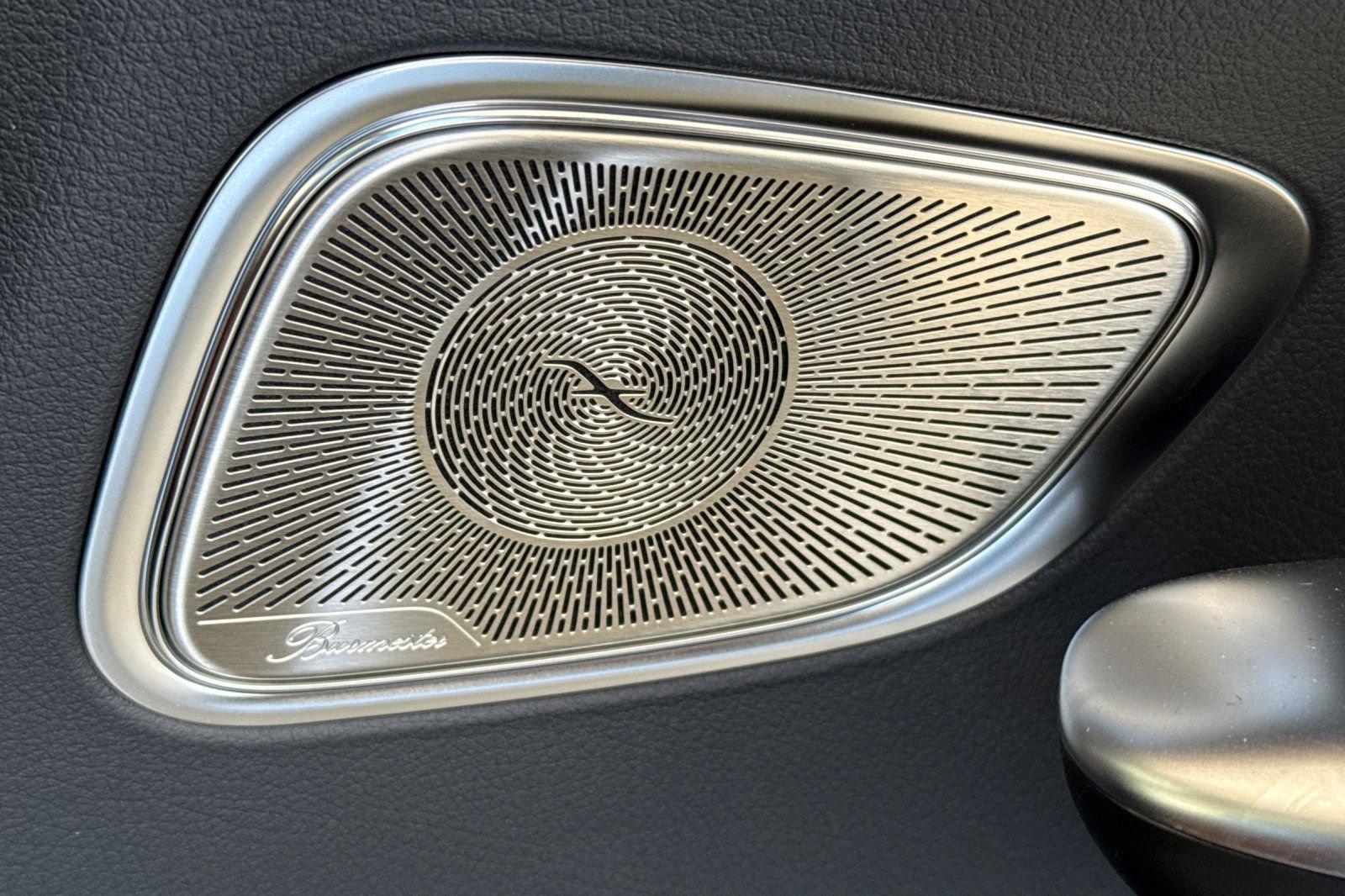 Certified 2024 Mercedes-Benz GLC 300 4MATIC image 22