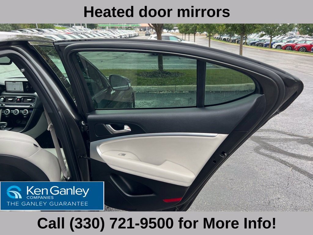 Used 2023 Genesis G70 2.0T AWD/4WD image 49
