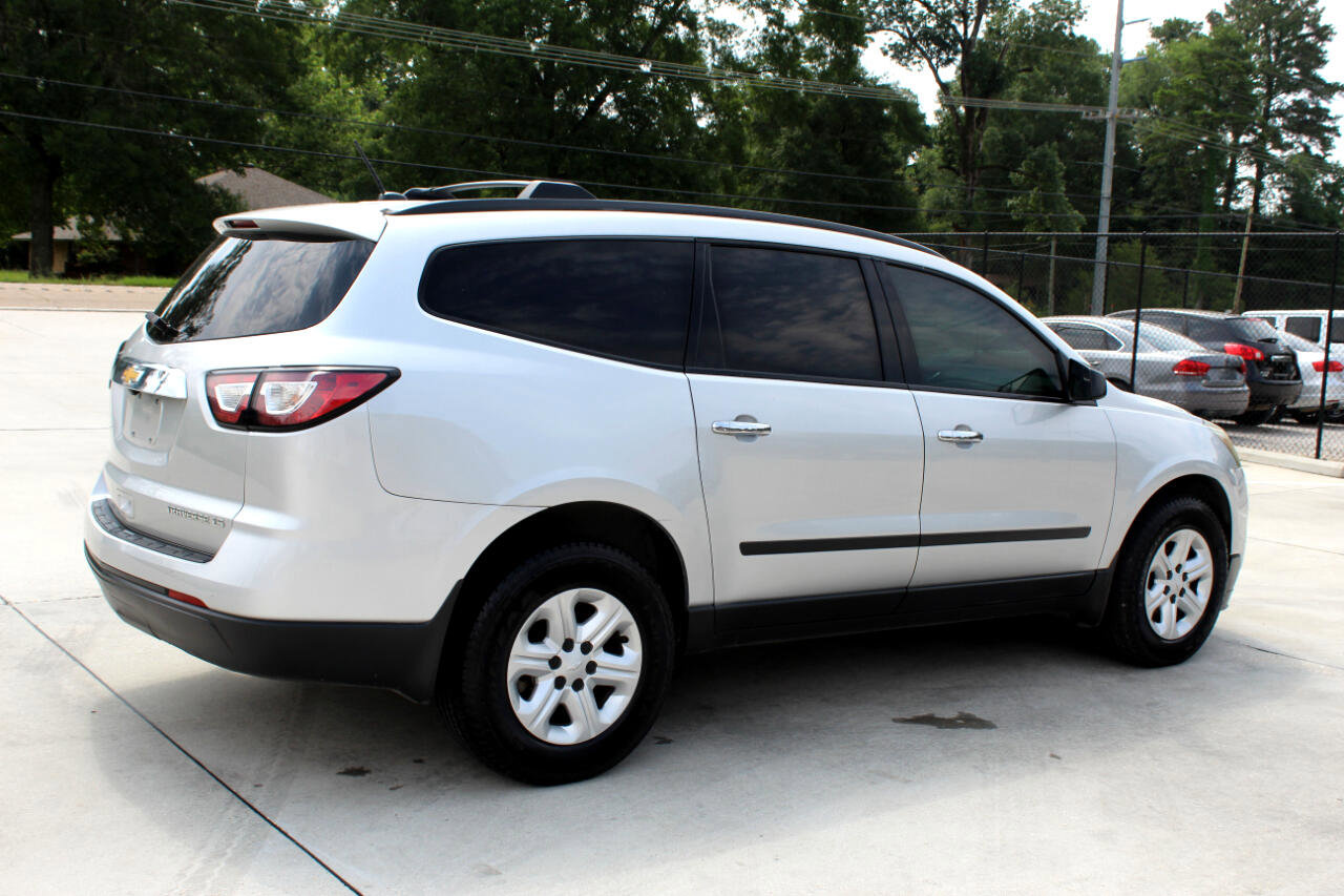 Used 2014 Chevrolet Traverse LS image 11