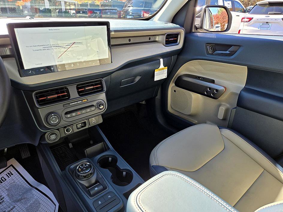 New 2025 Ford Maverick Lariat w/ 4K Tow Package image 21