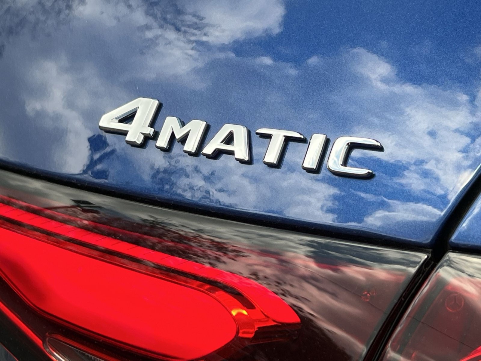 New 2026 Mercedes-Benz GLC 300 4MATIC image 35