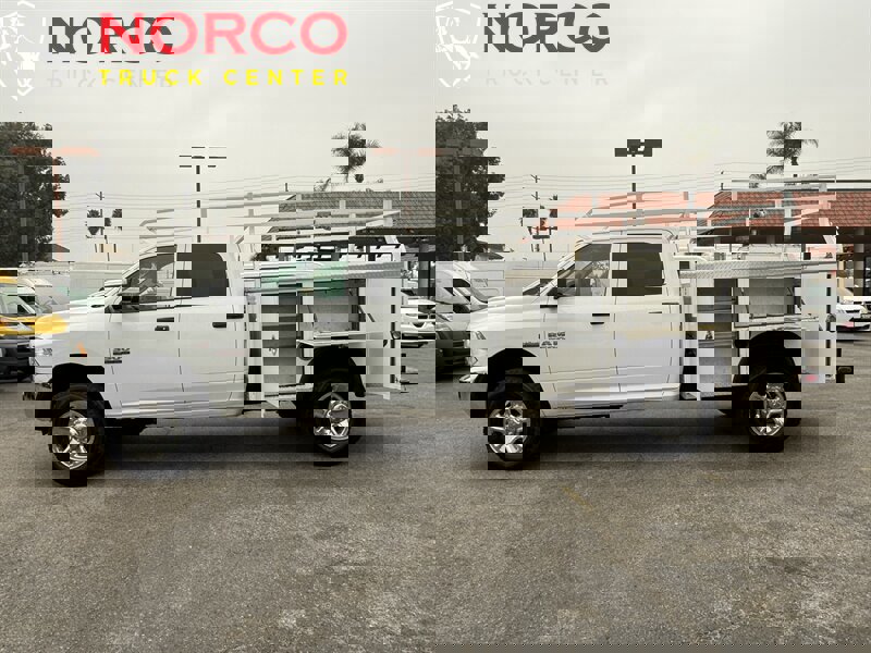 Used 2018 RAM 3500 Tradesman w/ Chrome Appearance Group image 7