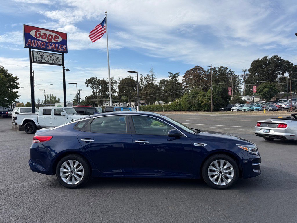 Used 2018 Kia Optima LX w/ 17" Alloy Wheels Package image 8