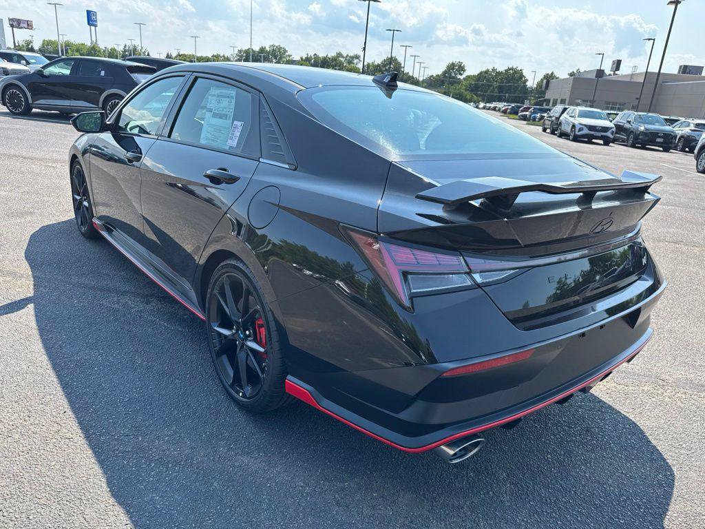 New 2026 Hyundai Elantra N FWD image 4