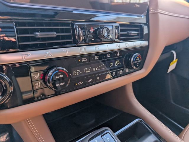 New 2026 Nissan Pathfinder Platinum image 23