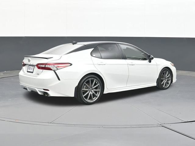 Used 2018 Toyota Camry XSE w/ Driver Assist Package FWD image 15