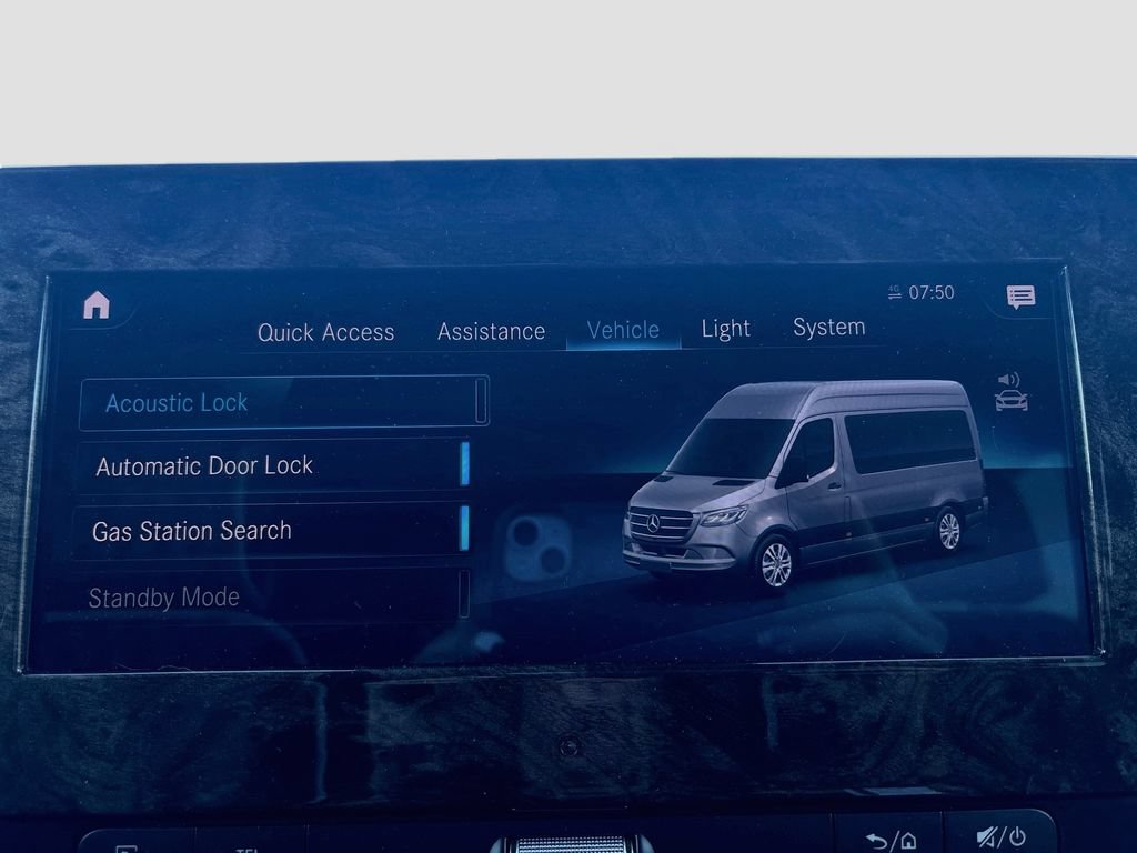 Used 2022 Mercedes-Benz Sprinter 3500 image 36