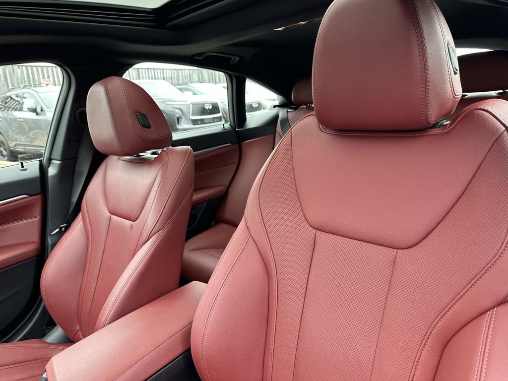 Used 2023 BMW i4 eDrive35 w/ Premium Package image 27