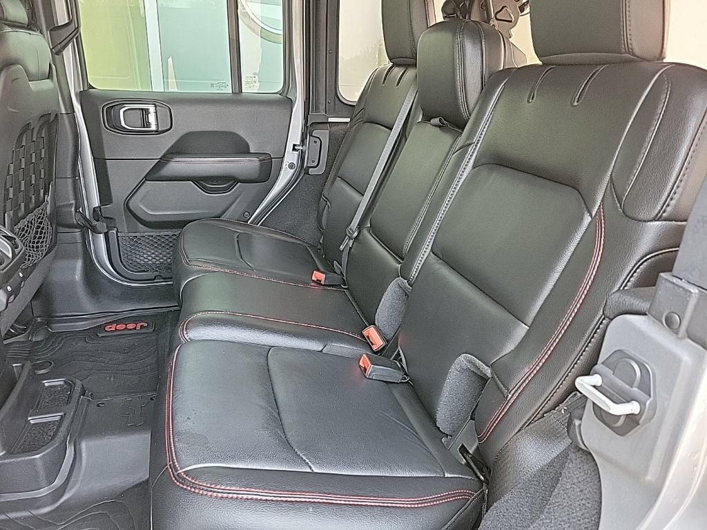 Used 2020 Jeep Wrangler Unlimited Rubicon AWD/4WD image 13