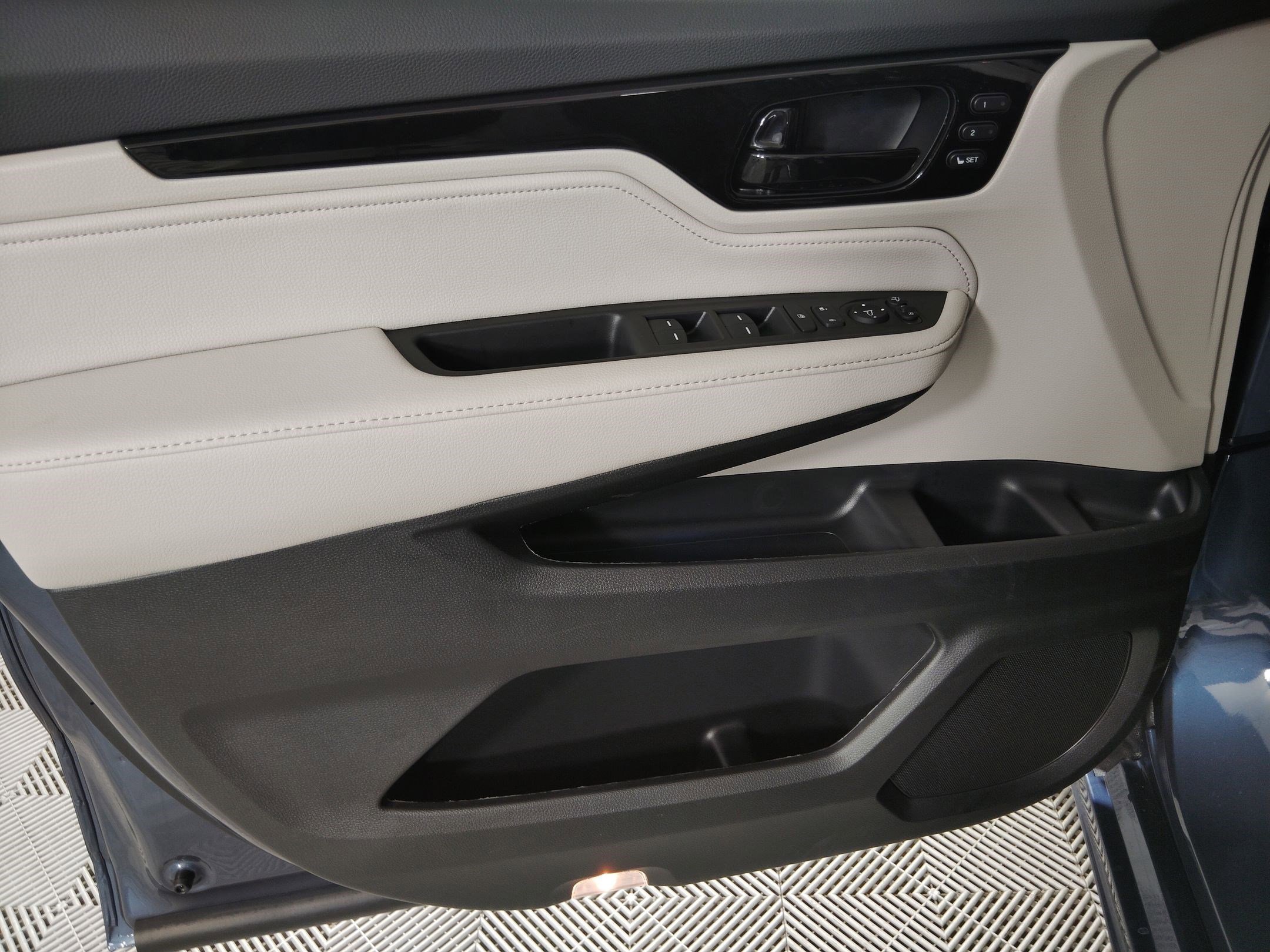 New 2026 Honda Odyssey Elite image 12