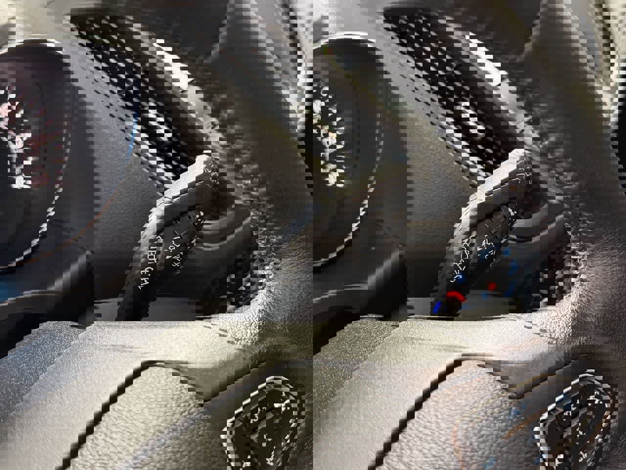 Used 2018 Ford Escape SEL image 17