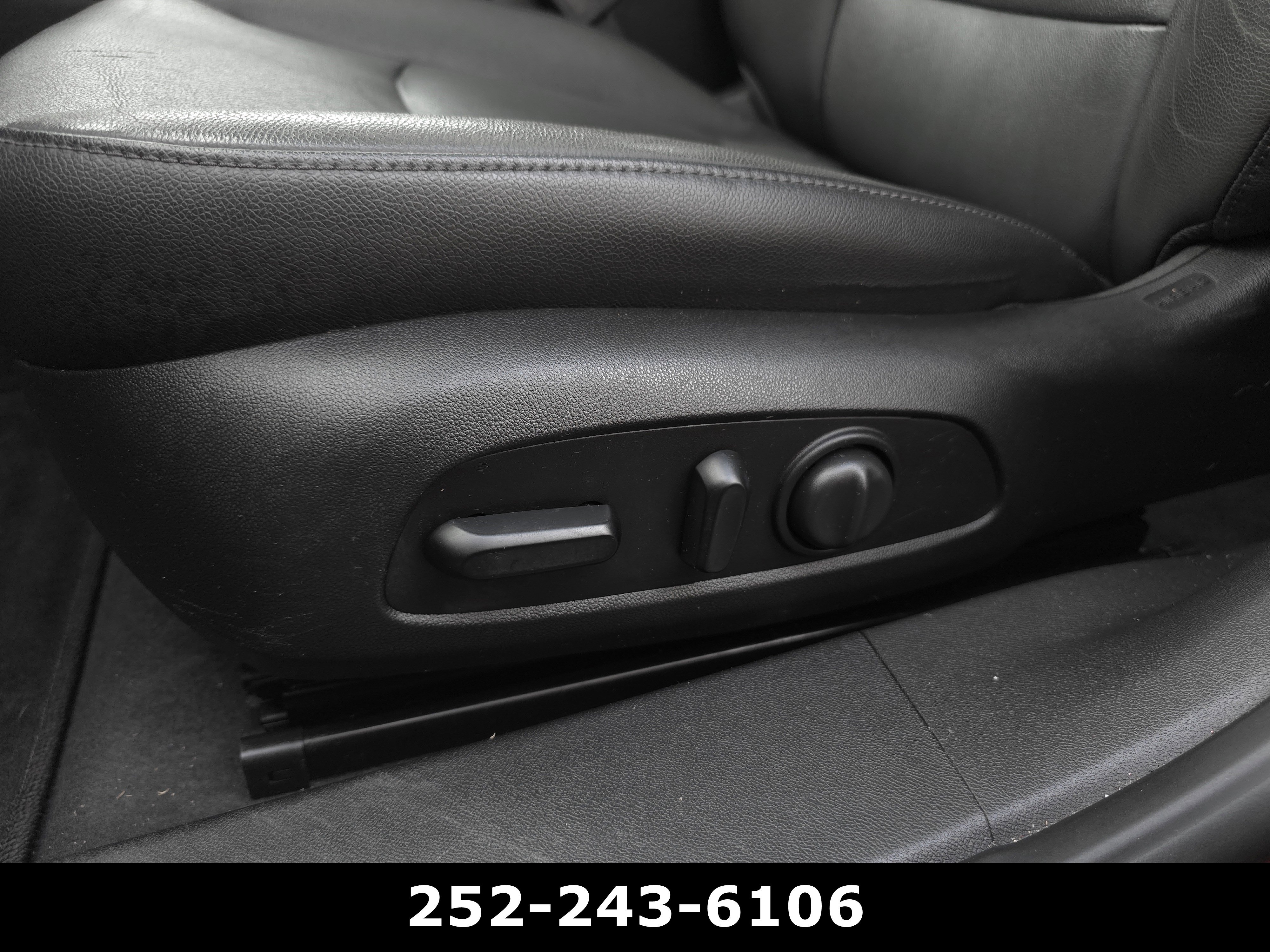 Used 2018 Chevrolet Malibu LT w/ Leather Package image 11