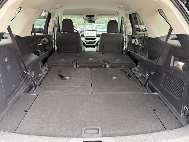 Used 2025 Ford Explorer Active image 20